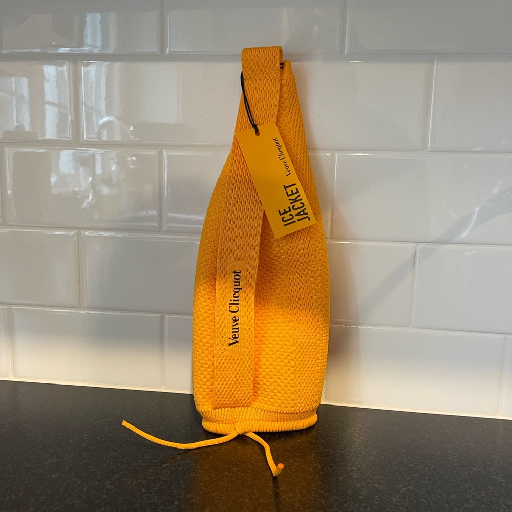 Vueve Clicquot Ice Jacket